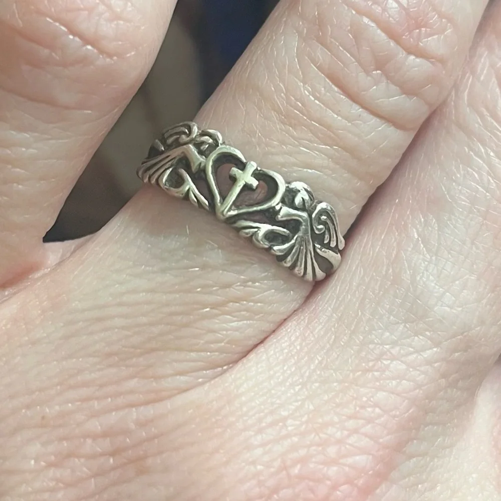 Vintage 925 Sterling Silver Heart Cross and Angels Ring with Maker’s Mark